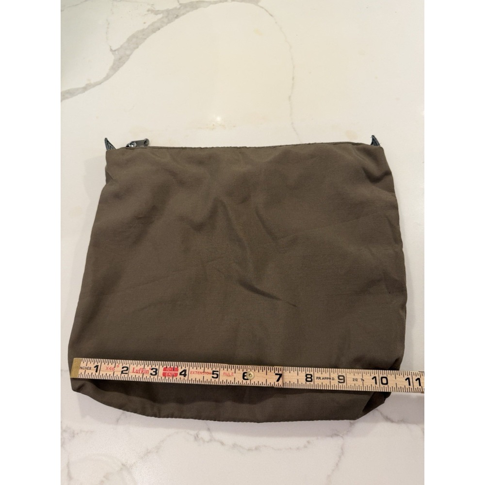 Kipling Interior Luggage Attachment W Button Zipper 10x10" Cosmetic Toiletry Bag